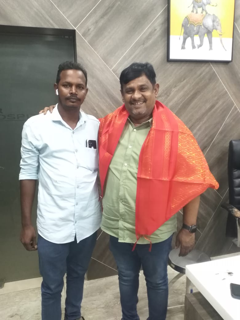 ErPrabakaran_BE's tweet photo. #June_12
Sterday Birthday wishes to My beloved Brother DMK Medical Wing salem district secretary & founder of L.R hospital theevatippatti Dear Dr.L.Arul Annan @arullaxman2 Avl...❤️
@Dr_Ezhilan @DrKanimozhiSomu @doc_Rohan09 https://t.co/YXTyvHGzXT