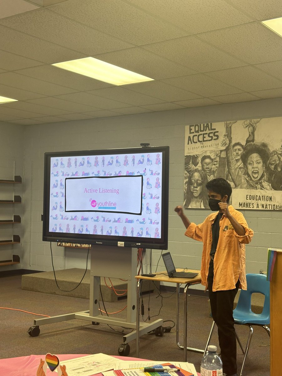 silvana_cyc's tweet photo. Thank you Anika @LGBTYouthLine for joining our @tdsb_DSS 2nd Annual GSA Conference today. Your presentation outlining hands-on tips & tricks of active listening & reflecting on our identities & how they connect us to each other was informative.#CommunityPartnersMatter https://t.co/2ebNQo04zG