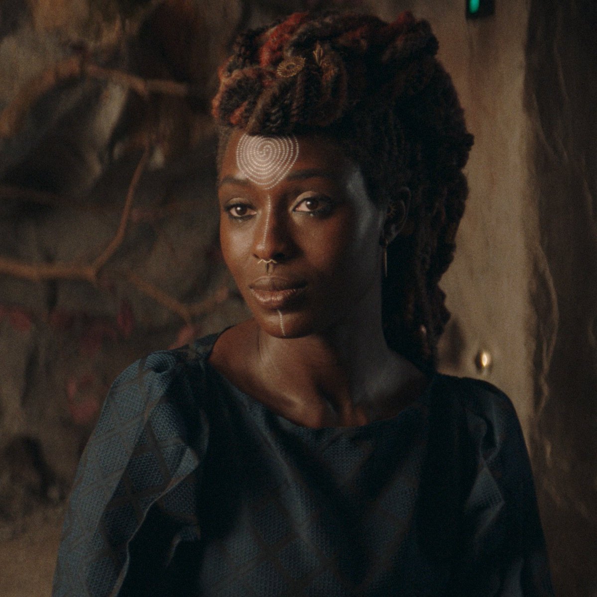 PatienceRandle's tweet photo. Ok but can I just say how good it feels as a Black female #StarWars fan to have several characters to cosplay! Before the #TheAcolyte, I never had the option of choosing. Thank you Leslye Headland for seeing us 🙌🏽 @starwars @OfficialAcolyte https://t.co/aLDM27Ua9E