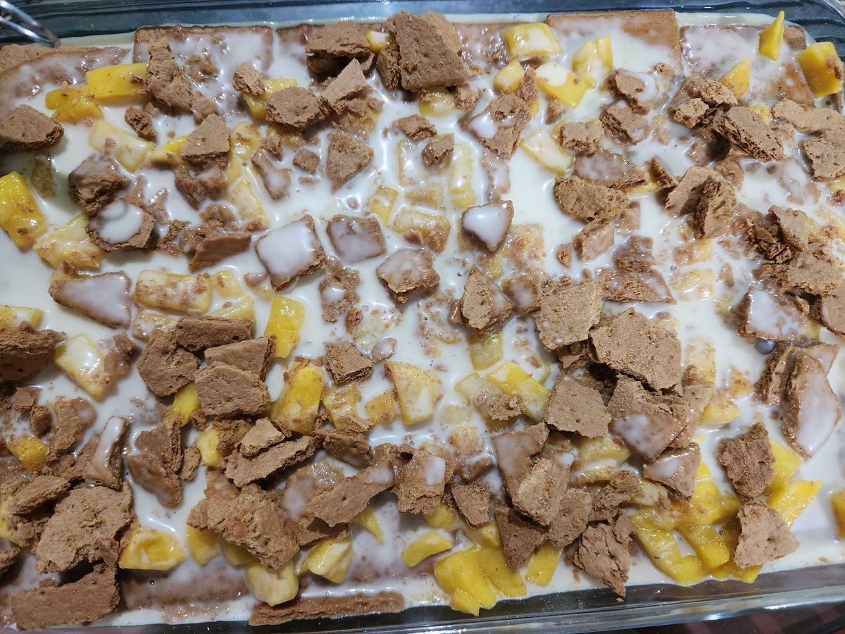 cocoletlet_'s tweet photo. Tapos na duh!
#proud
#grahaminjust1hour
#chefinthemaking https://t.co/jmIw1HzPUu