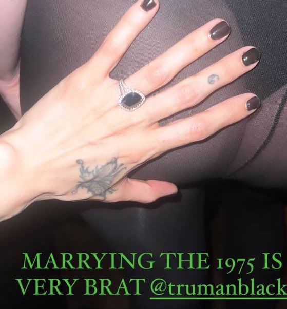 concertleaks's tweet photo. “Marrying The 1975 is very brat” - Gabbriette on IG https://t.co/QgmBHhB1X7