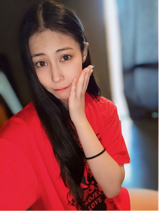 BSJ_ARISSA's tweet photo. ジムでした🏋️♀️🔥
お昼ご飯何食べた?♡
#StudioWIN #StudioWINグランド https://t.co/cbpRPsdLqG