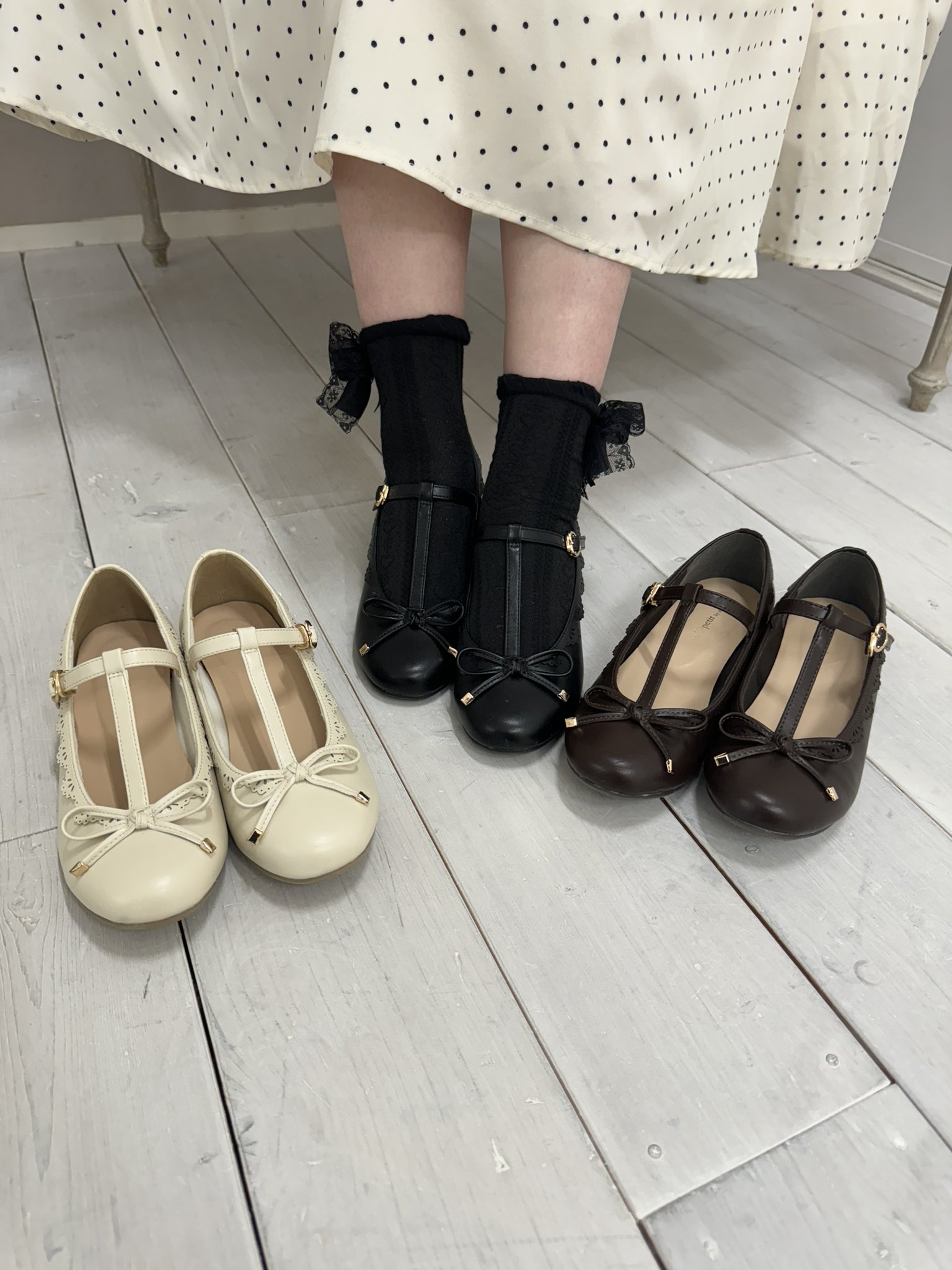 ハンガー新品タグ付 面倒い ミスチカアオキ(mischika aoki)ファーコート6y 