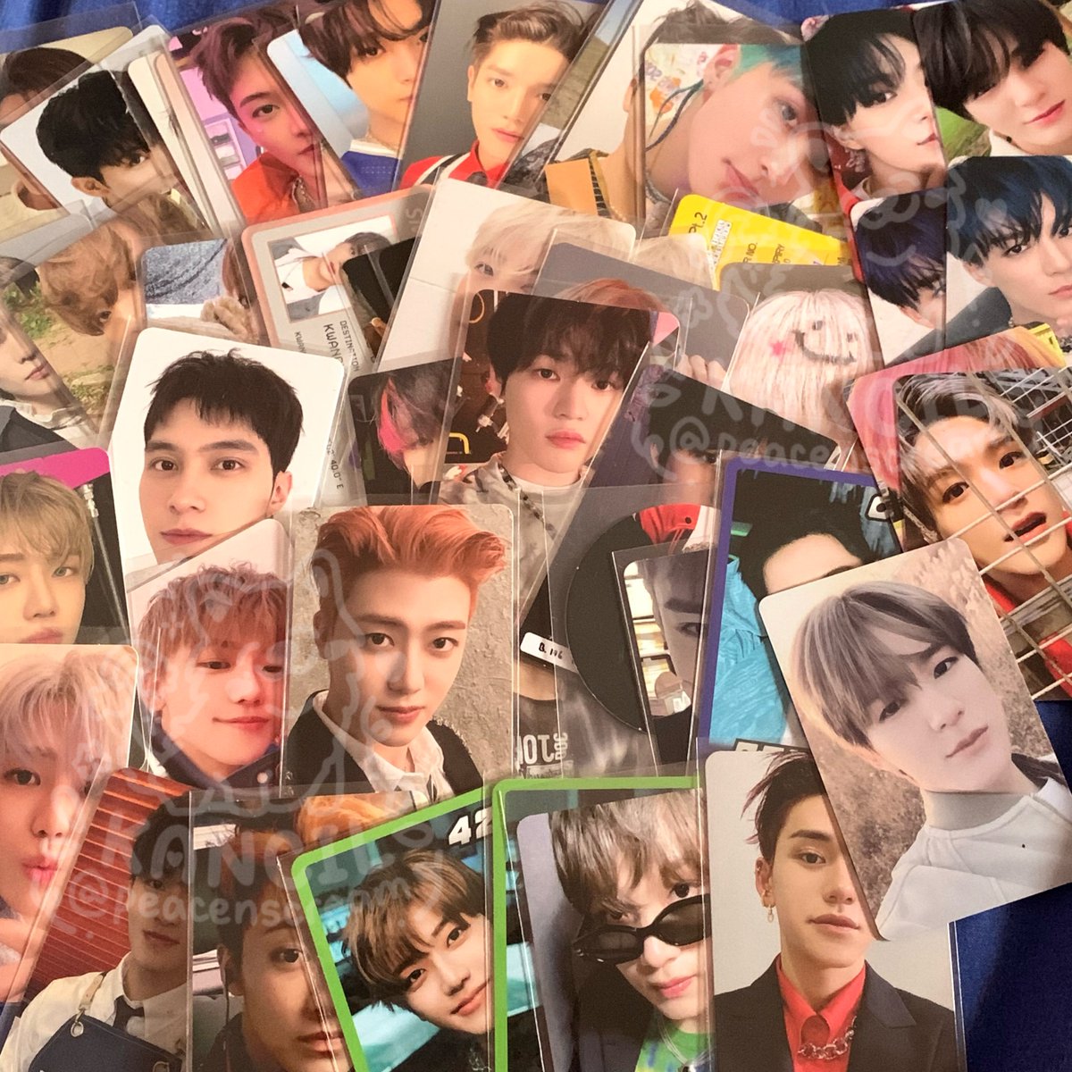 tes ombak nih ada yg minat gak ya start 5k-25k (foto kiri)🤚🏻kalau banyak minat bakal jual pc lain soon (foto kanan)