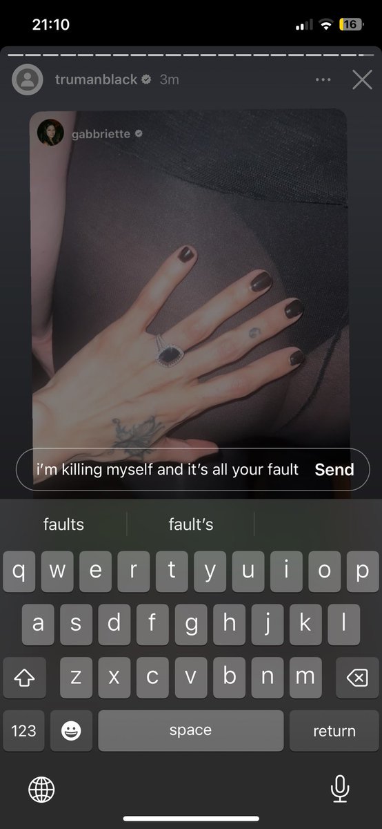 s0hfeeyuh's tweet photo. feeling normal about matty healy getting engaged it’s cool https://t.co/FWCvlU2JU7