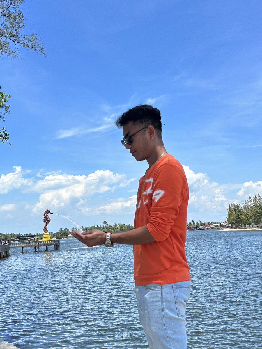 កាត់ស្បែក ចុងលិង្គ ពិនិត្យ កាមរោគ ស្វាយ ប្រម៉េះ អាចទាក់ទងមកបាន តេលេក្រាម 077810535