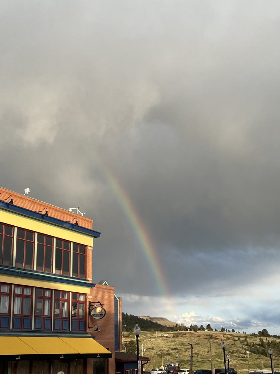 DudeoDan's tweet photo. Little walkin around town last few days #Cripplecreek https://t.co/GA8pBGD8K6
