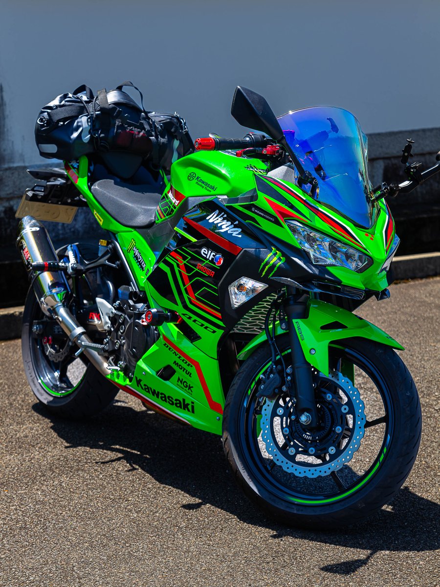 mizunohidehiko's tweet photo. 🏍️ Early May. 2024
メカメカしいのが好き

#京都 #kyoto #Ninja400
#Kawasaki #KRT
#バイクのある風景 #ninja
#バイクツーリング #バイク写真 #カワサキ #kawasakininjalife #bikelife #r77s #lumix #S1R #motorcycle
@kawasaki_motors_japan
@lumixjapan
#japan #ニンジャ #忍者 https://t.co/I1ld64rEVM