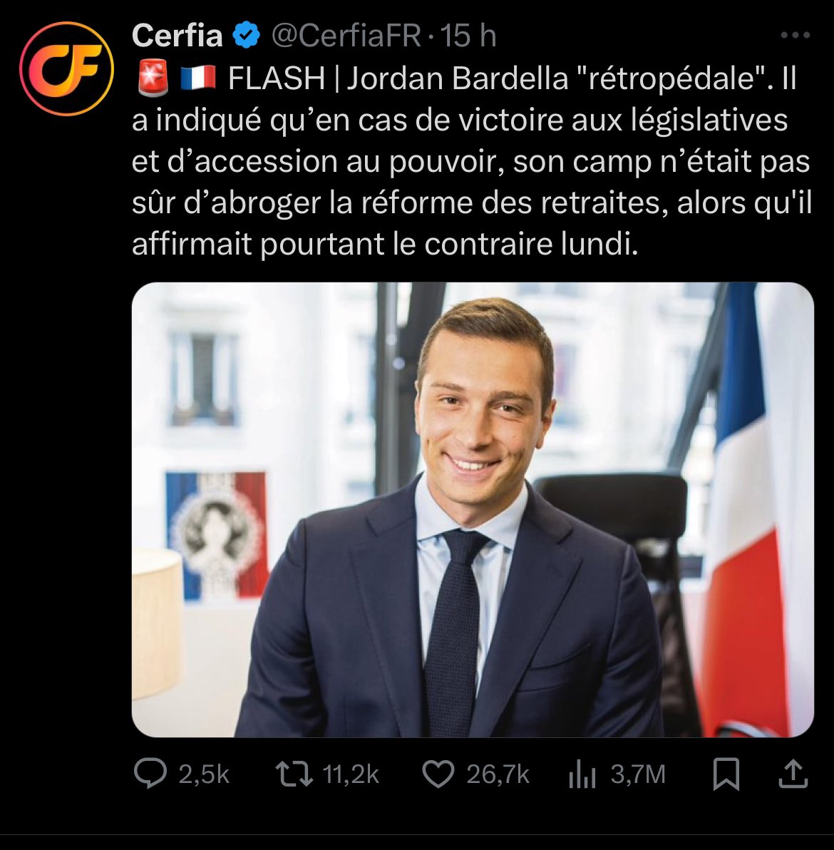 light2discord's tweet photo. @Le_Patoff @CerfiaFR @RemyBuisine Toi tu préfère la droite manipulatrice et menteuse la France des grand patrons tkt regarde  en attendant la droit vote pour un mec qui a une tête de castors qui change d’avis toute les 24h en attendant https://t.co/X9b7dnX5rj
