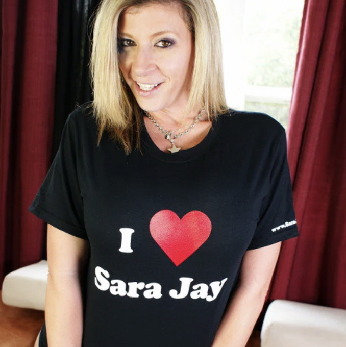 How much do you ❤️ #SaraJay ? 😏  The real way to tell me is by shopping this I ❤️Sara Jay Tee available<a href="/tag/sarajay"class="tags">#SaraJay</a><a href="/tag/support"class="tags"><span>#support</span></a><a href="/tag/limited"class="tags"><span>#limited</span></a>