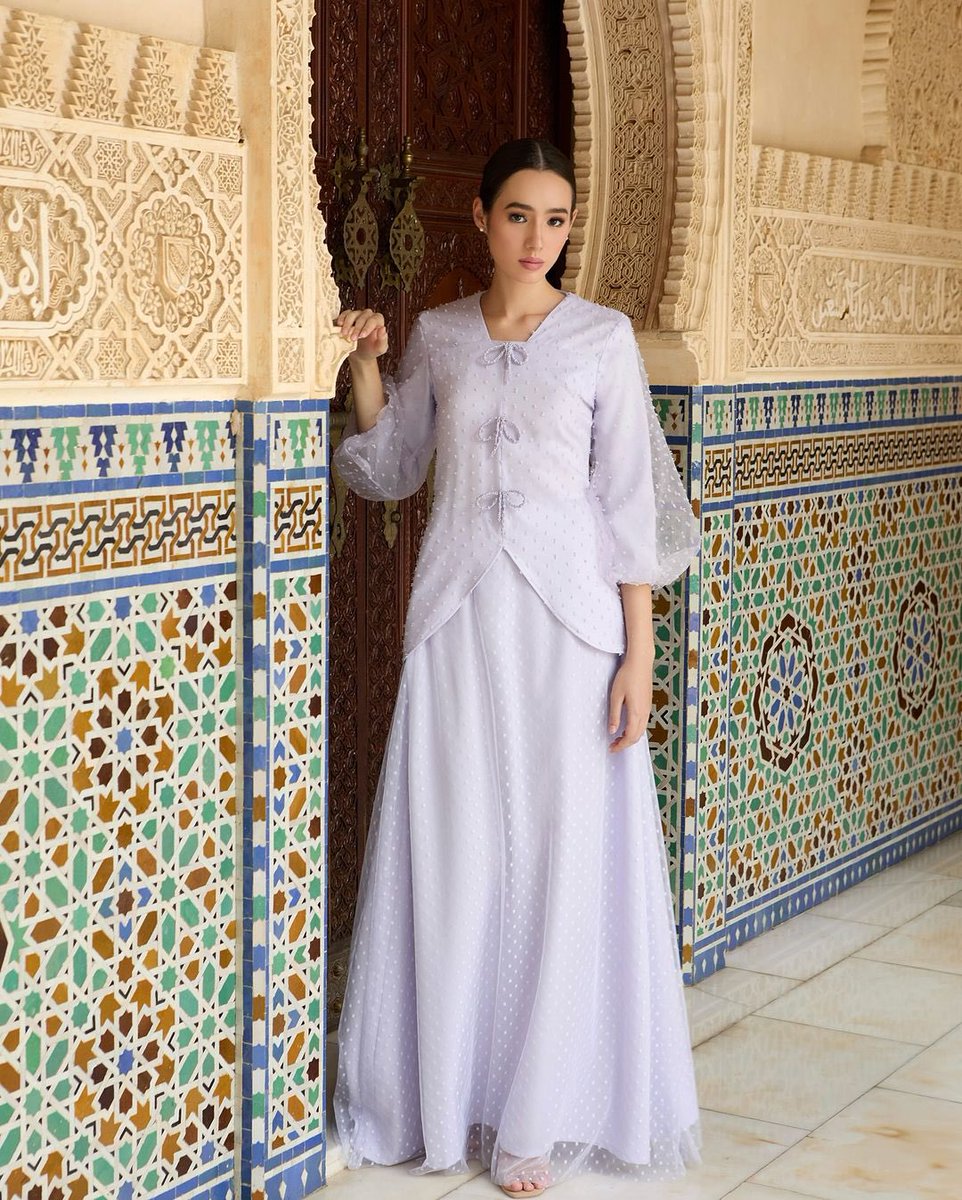 JannahNoe's tweet photo. Feel like a princess in the Qairynaa Kurung! With its elegant A-line cut and dainty ribbon pearls, it's designed to make you feel truly royal. 👑#JNDotted2024

Don't miss out on our Dotted collection, available now on our website or at our boutiques, just in time for Eid Adha! https://t.co/kSK85EcMwW