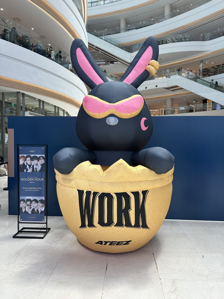 rns2seonghwa's tweet photo. ATEEZ POPUP🫶☺️🌟

#에이티즈 #ATEEZ #WORK #GOLDENHOUR
#GOLDENHOUR_Part1 #GOLDENHOUR_Part1_POPUP
#사운드웨이브 #SOUNDWAVE https://t.co/OYvzFdY44F