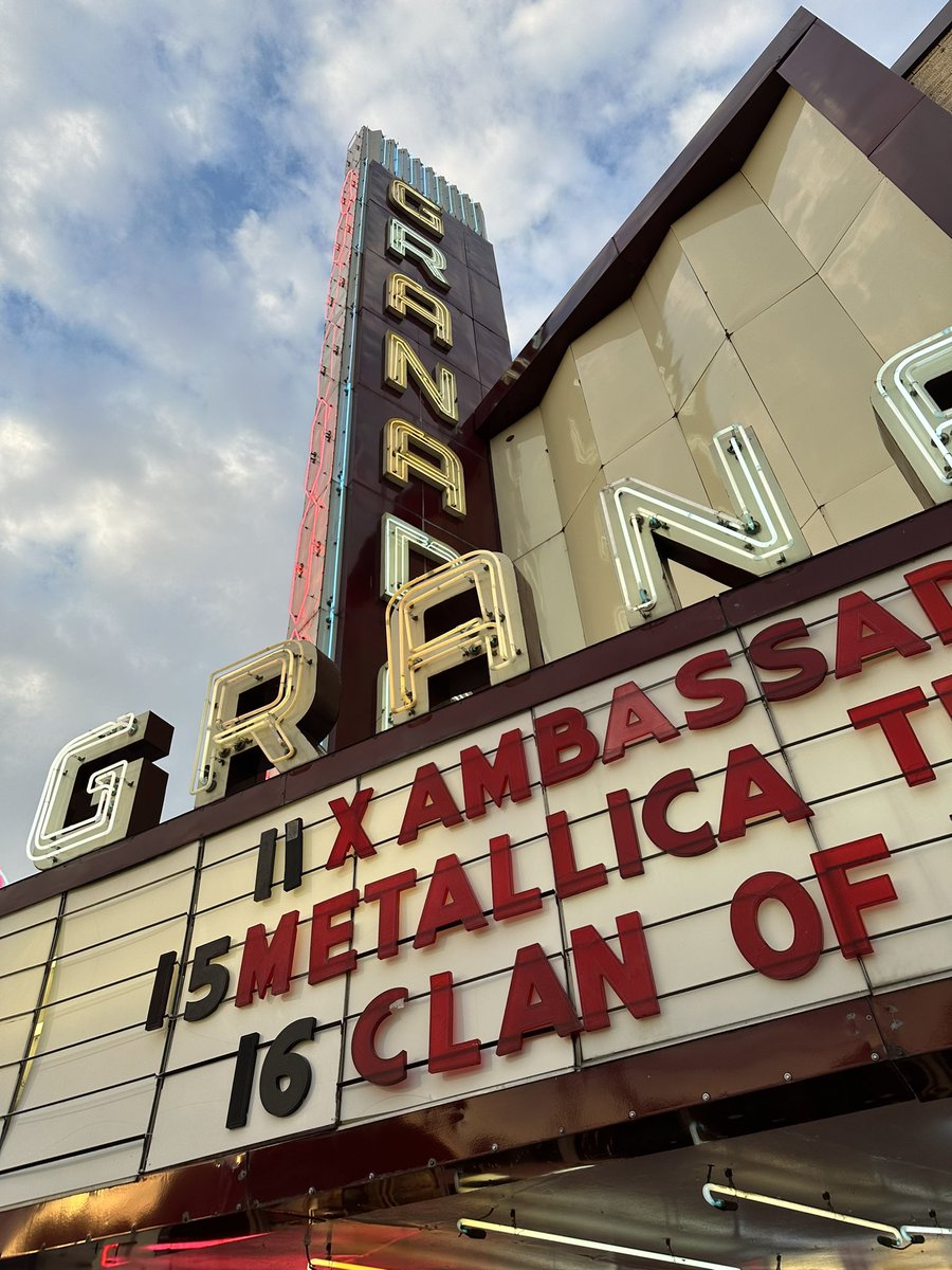 lammie1979's tweet photo. An amazing night at @granadatheater with @XAmbassadors do not forget to bring the Townie Tour to Europe https://t.co/LgnjamhHm7