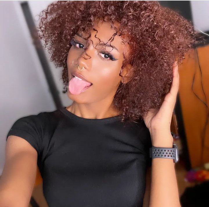 Morning you'll
My baby broke up with me 😔 but i don't mind having you new so quick 😘