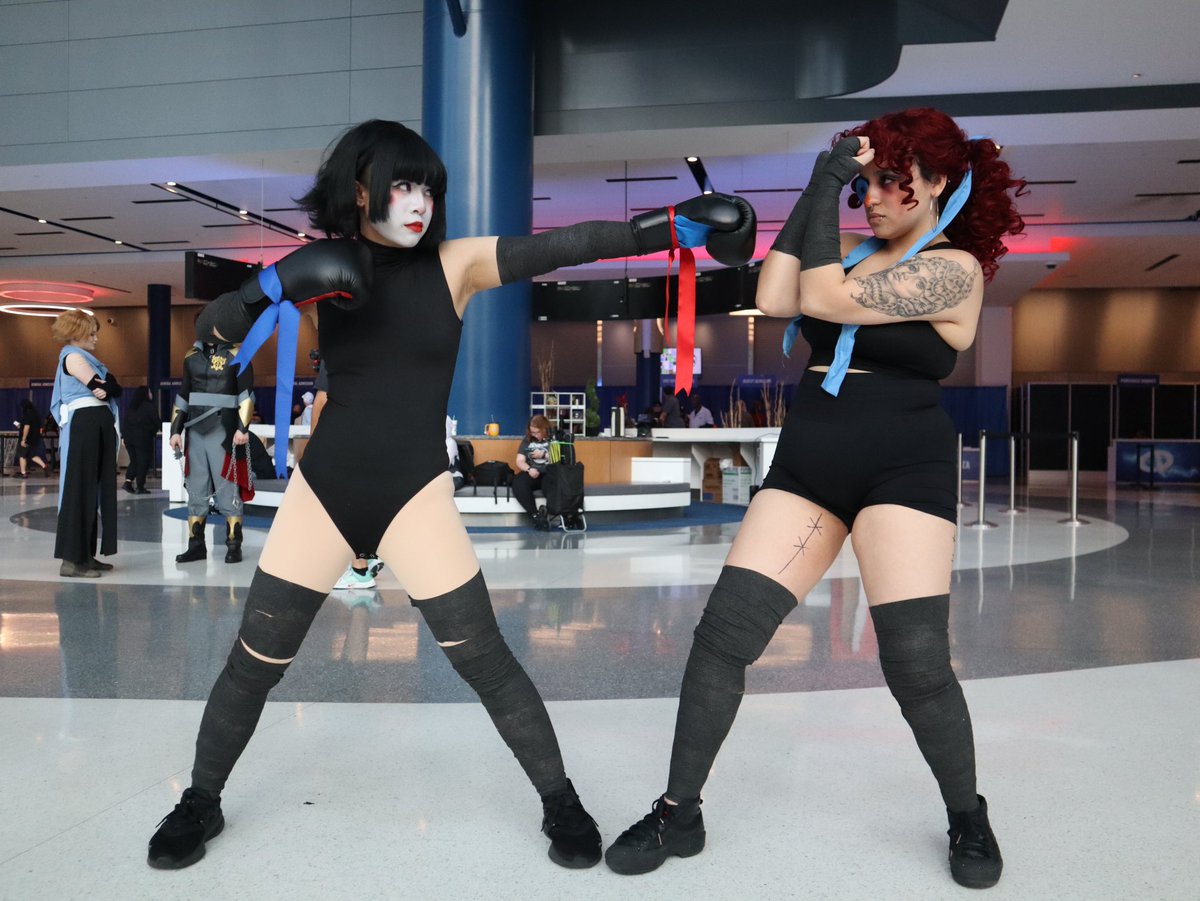 is_verr's tweet photo. THE AMAZING DIGITAL FIGHT CLUB ⁉️ IRL 
I saw the AU had all the materials and decided to bring it to life. 
🥊 AU: @burrotello || 
#tadc #theamazingdigitalfightclub #pomni #ragatha #pomnicosplay https://t.co/rSveeZAp9A