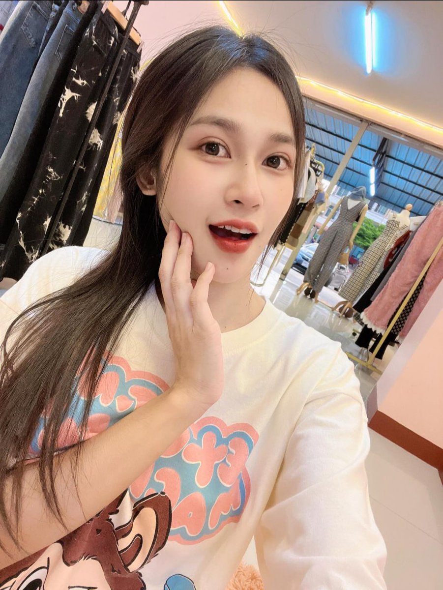 BowWee985497's tweet photo. ทักมาได้ไม่กัดโสดอยากมีแฟน #โสด #แม่ค้า #หาคนรู้ใจ #อยากมีแฟน #มาจีบหน่อย #ชลบุรี   💗💗 https://t.co/5CuYnTKaBo