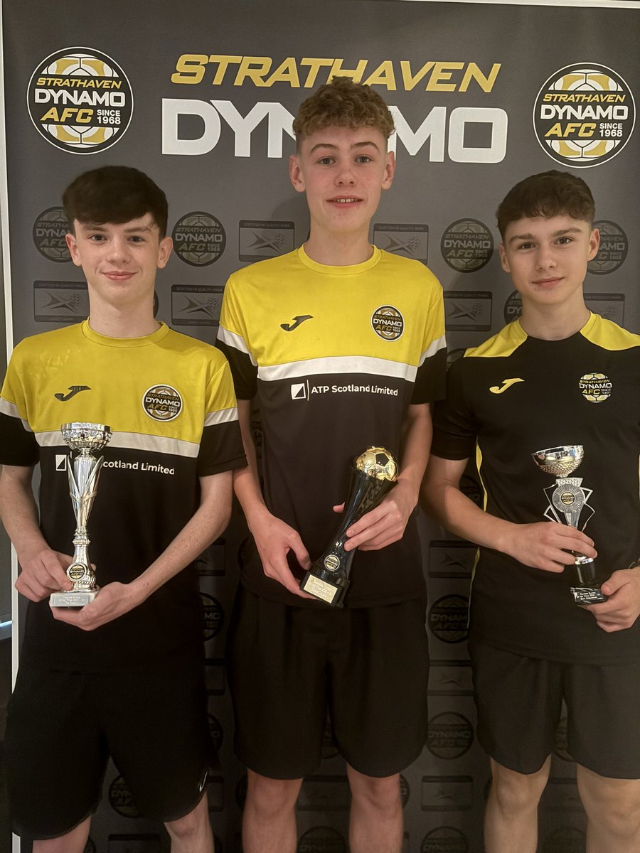 Dynamos08's tweet photo. Our award winners 🏆 
Harris - player of the year
Tom - parents player 
Olly - players player 

Well done boys https://t.co/NdsbGOeaXC