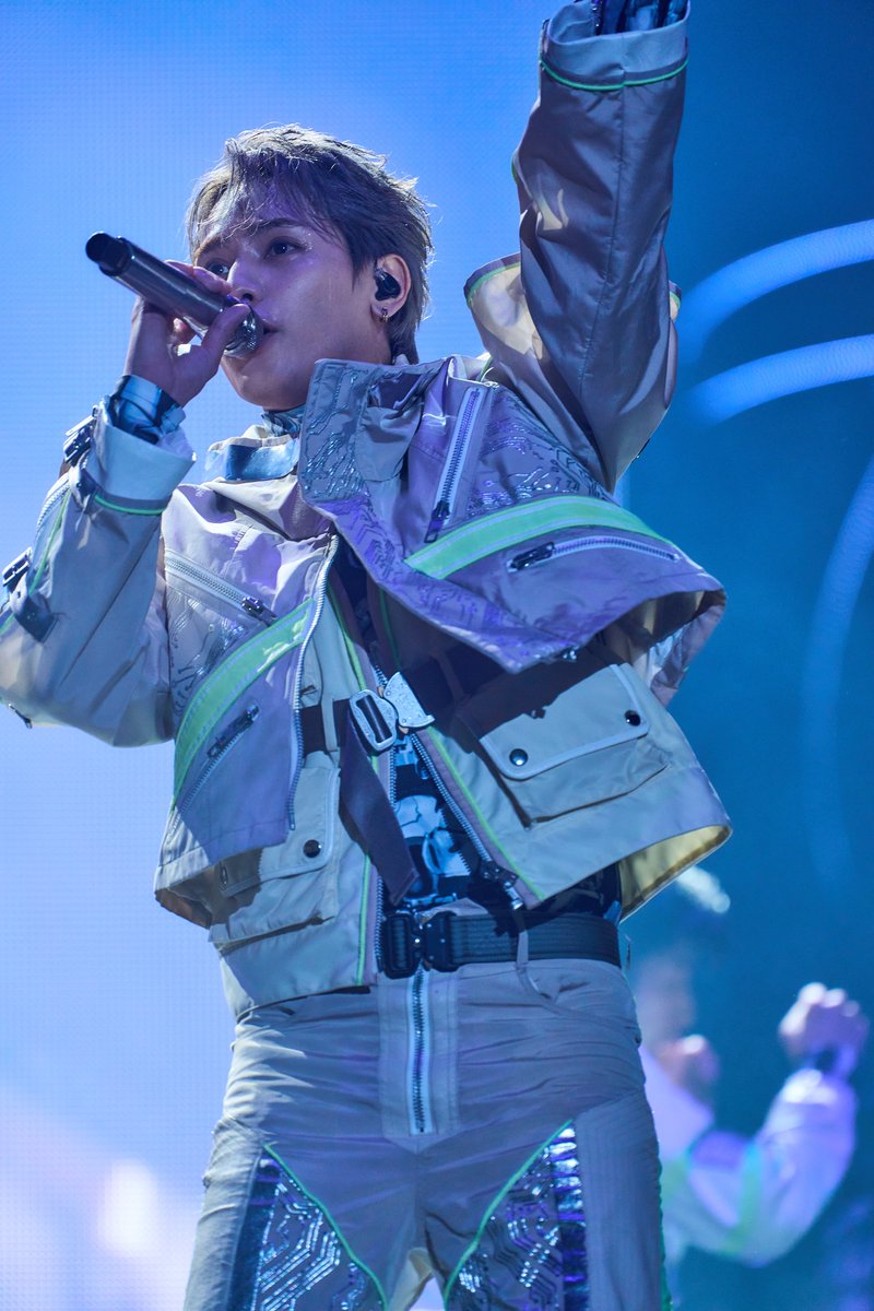 therampagefext's tweet photo. #THERAMPAGE
𝙻𝙸𝚅𝙴 𝚃𝙾𝚄𝚁 𝟸𝙾𝟸𝟺 
"#CyberHelix"𝚁𝚇-𝟷𝟼
@ Makomanai Sekisui Heim Ice Arena

- LIVE PHOTO📸
#RIKU
#神谷健太 #KENTA

❤️‍🔥LIVE
https://t.co/DEoU6aYWKq

🧬MUSIC VIDEO
https://t.co/X9LjdH04ZJ

🎧STREAMING&amp;DOWNLOAD
https://t.co/ZbjPyFmvN1 https://t.co/OnVC4dx8B2