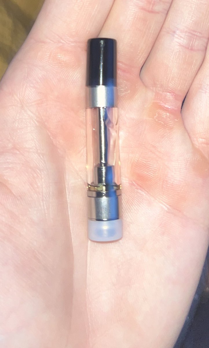 TFleck403's tweet photo. Dead Cart 91%
#HoneyBerryBlast #HighTHC #WeedMeMax #510Cart
#THC #CBD #Dabs #Hybrid
#Cannabis #HighGrade #LegalCanadianWeed
#LegalCanadianMarijuana
#LegalCanadianCannabis
#Marijuana #HMP #Vapor
#HighTHCSmokingSession
#Terpenes #HoneyOil
#HighLife #Distilate #MaryJane #Wacky https://t.co/nq7ZWGo5Sg