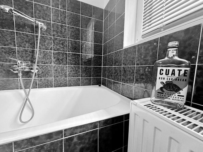 Good Morning ☀️ bin noch bei meinem  Lover. Fahr aber gleich ab ins Studio&hellip;war ne lange Nacht 😂 https://t