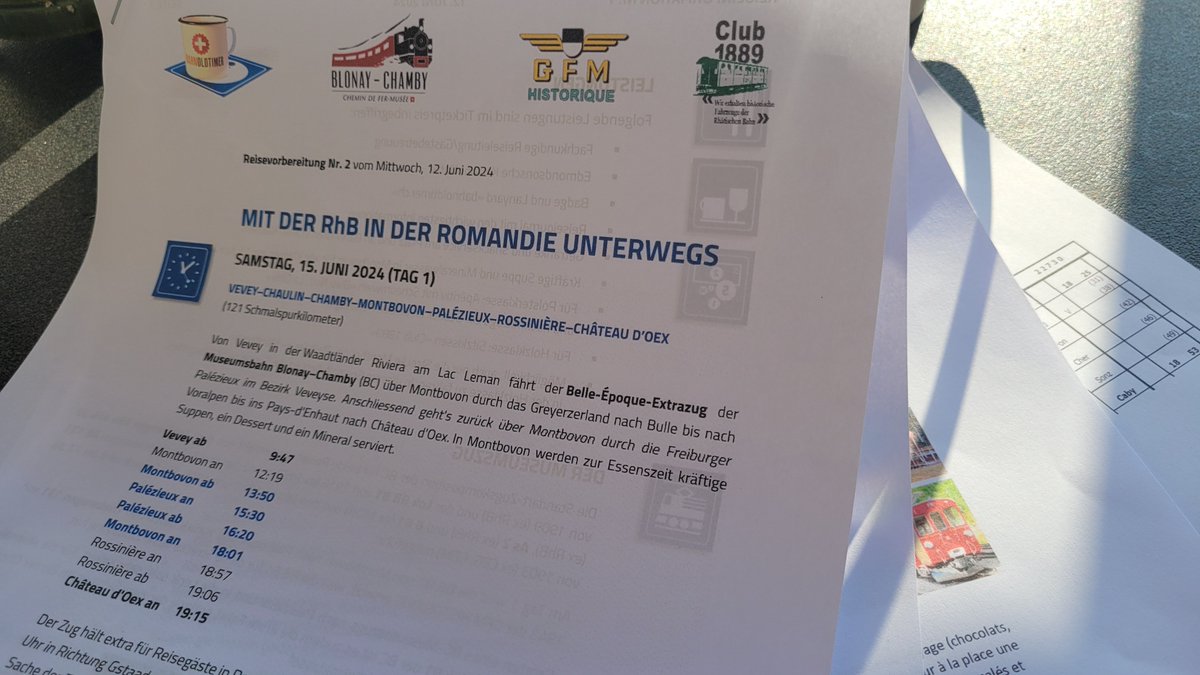 Club_1889's tweet photo. Heute erhalten Reiseteilnehmer das umfangreiche Reisepgrogramm, mit Fahrordnungen. https://t.co/RryUYlwyri