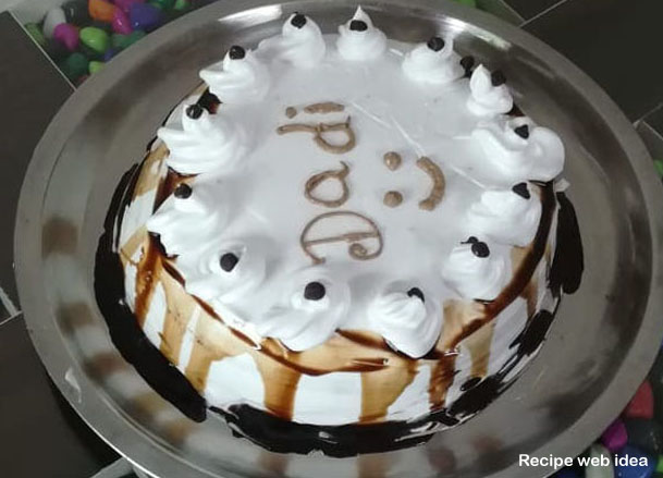 naturebring651's tweet image. You can use an easy recipe method 1-2-3-4 to make a vanilla cake, this is a basic cake recipe.....read...recipewebidea.com/how-to-make-a-…
#recipewebidea #howtomake #cake #vanillacake   #cakerecipe #sidedish #sweetdish