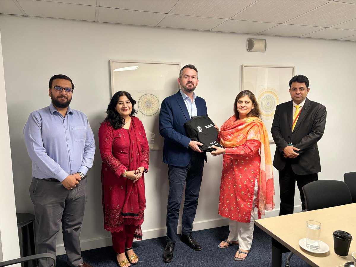 NAVTTCOfficial's tweet photo. Ms. @GulminaBilal Ahmad, Chairperson NAVTTC, met with the British Council Pakistan team to discuss avenues for advancing vocational training and mainstreaming skill education through initiatives such as middle and matric tech.
@pkBritish
#NAVTTC #skilleducation #matrictech https://t.co/c8UdnIttt0