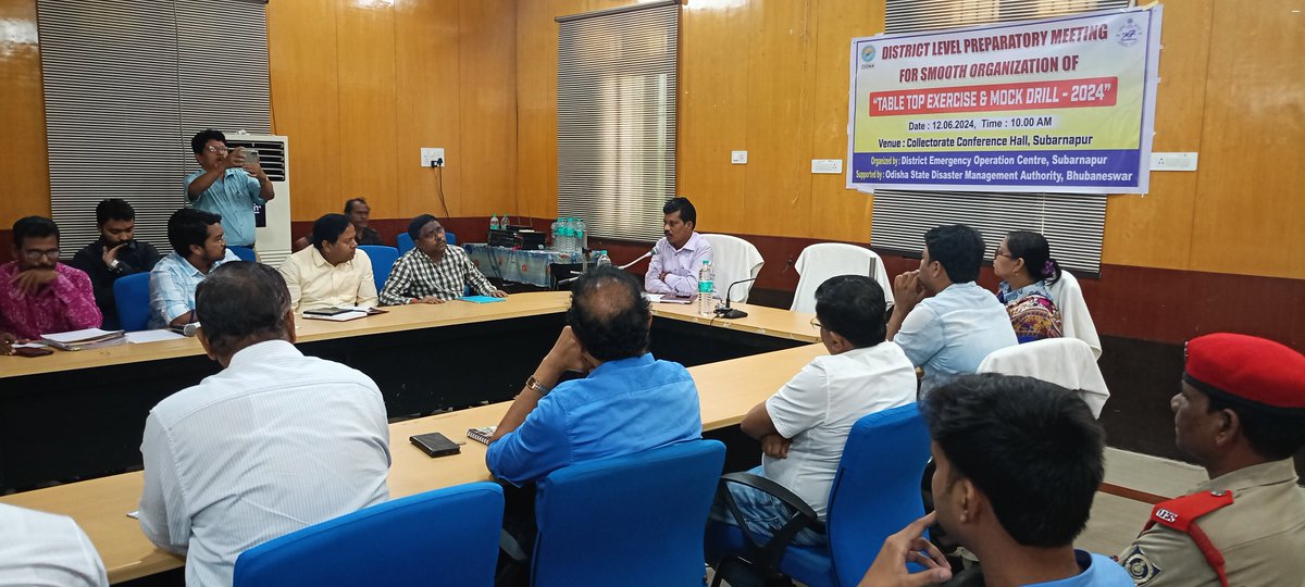 DeocSubarnapur's tweet photo. District level preparatory meeting for smooth organisation of Table Top Exercise &amp; Mock Drill-2024 held on 12.06.2024 under the Chairmanship of ADM, Subarnapur. All DLOs, BDOs, TDRs, EOs, NGOs, Pr/Sec of FSMMCs &amp; reporters were present in the meeting.
@osdmaodisha 
 @gyana_r_das https://t.co/PEozOzfLCw