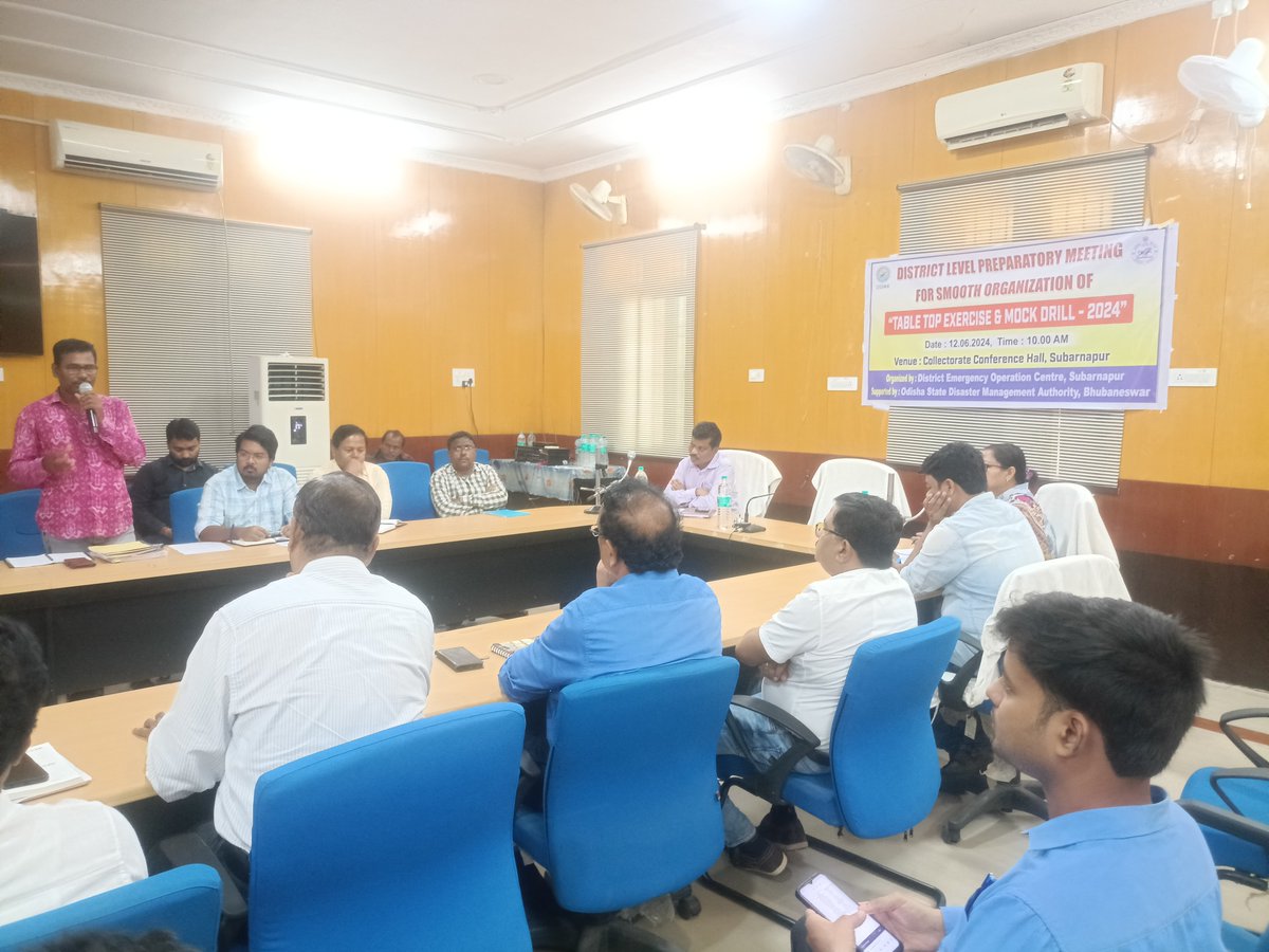 DeocSubarnapur's tweet photo. District level preparatory meeting for smooth organisation of Table Top Exercise &amp; Mock Drill-2024 held on 12.06.2024 under the Chairmanship of ADM, Subarnapur. All DLOs, BDOs, TDRs, EOs, NGOs, Pr/Sec of FSMMCs &amp; reporters were present in the meeting.
@osdmaodisha 
 @gyana_r_das https://t.co/PEozOzfLCw