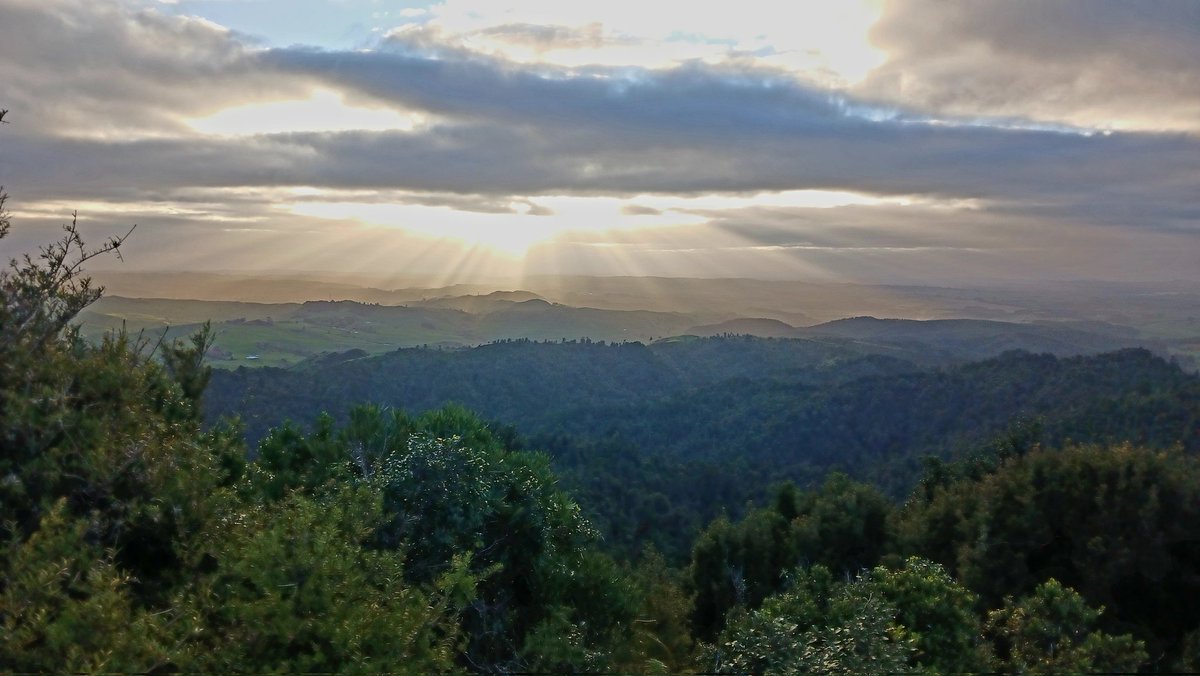 Hakarimata Summit.  Westside.