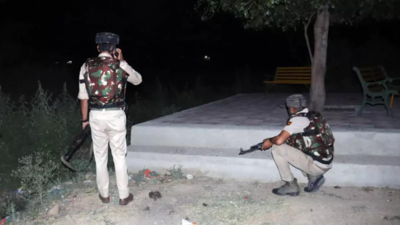 InMohitVarma's tweet photo. Why No Eyes On J&amp;K ???

3 attacks in 3 days: After Reasi attack, terror strikes again in Jammu &amp; Kashmir; security forces on high alert

#ReasiPolice https://t.co/rjUkWpMNLo