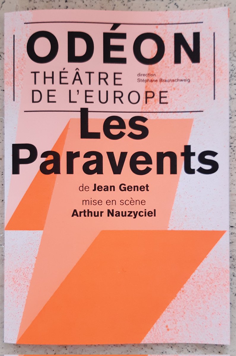 #LesParavents
#ArthurNauzyciel <a href="/tnbrennes/">Théâtre National de Bretagne</a> évoque "une utopie qui articule le politique et le poétique".
Et au-delà du rapport France/pays et peuples colonisés, "une méditation sur la vie, la destinée et la mort".
Célébration de la langue et des corps sur scène verticale.
> 19/6