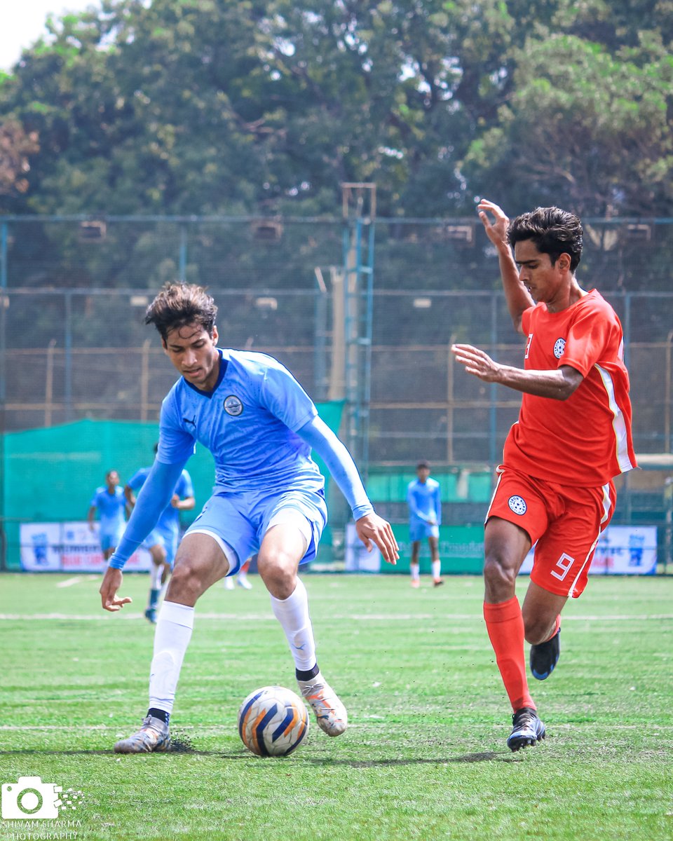 ShivamSPhotos's tweet photo. Best Portrait of #RFDL 2024 Campaign ft @MumbaiCityFC Reserve Team, Mumbai Region Group. (Part 1) 
#sportsphotography #MumbaiCity #MumbaiFootball #MumbaiCityFC #IndianFootball #RFDevelopmentleague #AamchiCity #TheIslanders #Mumbai #SportsPhotographer #Photographer #India 💙😊📸⚽️ https://t.co/NlvkoNAJxa