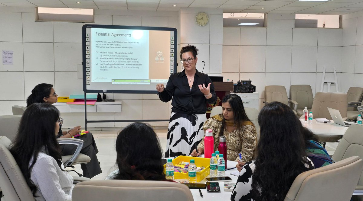 IraGhosh's tweet photo. Day 1 of workshop with @chojnacka_aga at @Victoriouskidss diving into literacy through inquiry. Thank you Priyamvada Taneja for facilitating this collaboration and having VKE to be the first school in India to host Aga in person. https://t.co/wpNwHiTY6s
