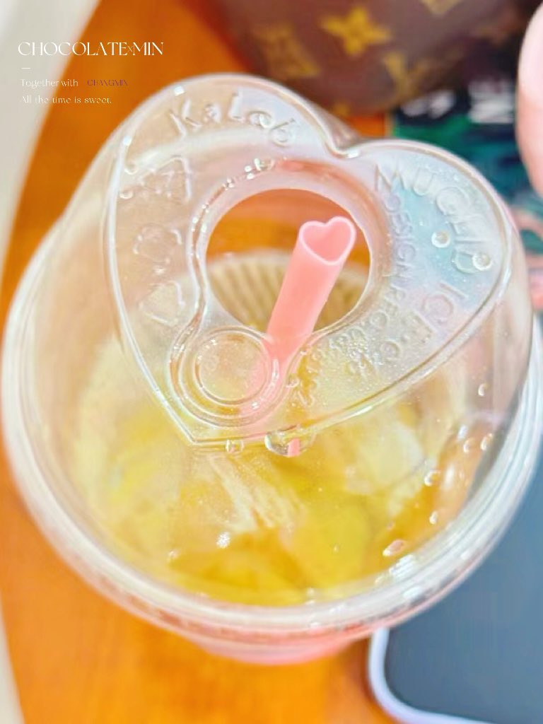 𝐒𝐮𝐩𝐩𝐨𝐫𝐭 𝐟𝐨𝐫「𝐁𝐞𝐧𝐣𝐚𝐦𝐢𝐧 𝐁𝐚𝐫𝐭𝐨𝐧」⑥

💝Coffee Truck ～🎶

🫧-오늘도 함께 즐겨주세요-😊

#심창민 #최강창민 #MAX #CHANGMIN #チャンミン #동방신기 #東方神起 #TVXQ #BenjaminButton