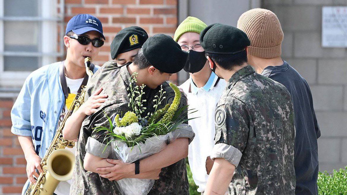 🐰 ᴋsᴜꜰᴏʀɪᴀ₊ᵃʳⁱʳᵃⁿᵍ⛧⁷ tweet media