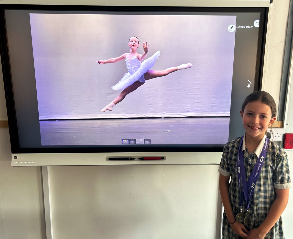 Upton House Form 4 (@uptonform4) on Twitter photo We love celebrating our friends' achievements! Huge congratulations to our Form 4 pupil for qualifying for the national finals in the All England Dance competition. We're so proud of you! ๐<a href="/UptonHead/">Rhian Thornton</a> <a href="/UptonHouseSch/">Upton House School</a> <a href="/UptonSports/">Upton House Sports</a> #uptonjourney #alldanceengland We love celebrating our friends' achievements! Huge congratulations to our Form 4 pupil for qualifying for the national finals in the All England Dance competition. We're so proud of you! ๐<a href="/UptonHead/">Rhian Thornton</a> <a href="/UptonHouseSch/">Upton House School</a> <a href="/UptonSports/">Upton House Sports</a> #uptonjourney #alldanceengland