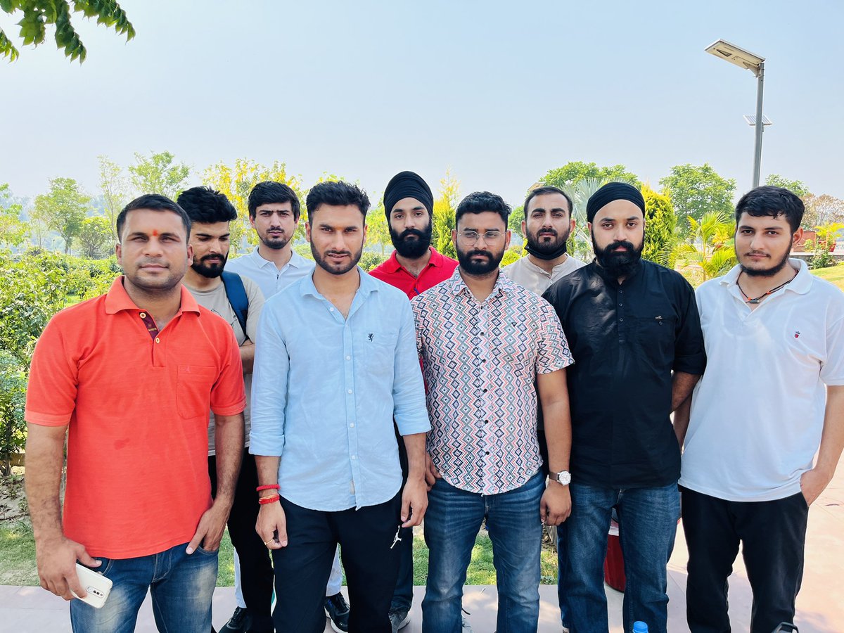 vishalrajput778's tweet photo. Met with media member today put our demand about JKPSI &amp; CONSTABLE and age relaxation for both and also talked about for advertisement of other vacancy. I hope this massage of our will reach to officials 
@OfficeOfLGJandK @RavinderRaina @BjpJammu250924 @mpjugalkishore @diprjk https://t.co/0FA0sjwnlu