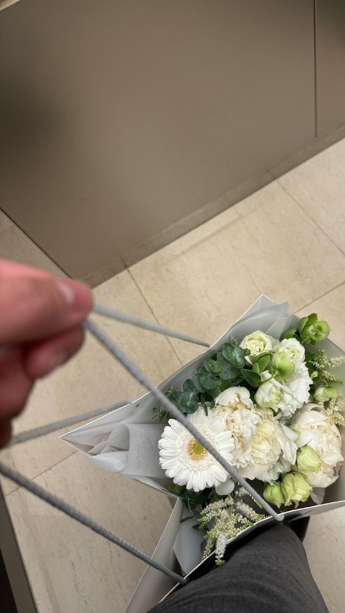 bluejayso's tweet image. my luv 🤍