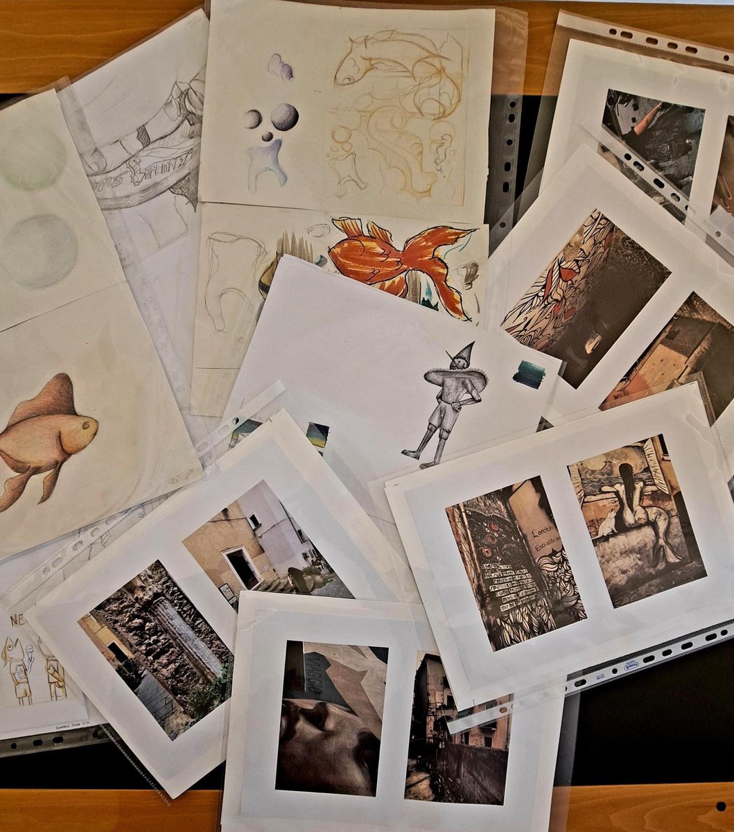 sabap_salerno's tweet image. Una bellissima mattinata presso Palazzo Ruggi che ha visto protagonisti gli studenti del Liceo Artistico Sabatini-Menna di SA per una iniziativa in collaborazione con la Soprintendenza ABAP SA-AV.
I ragazzi hanno presentato lavori realizzati nel corso di due percorsi formativi.
