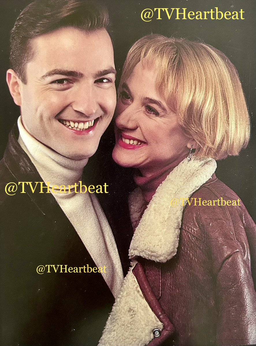 TvHeartbeat's tweet photo. Happy Wednesday everyone! #Heartbeat #NickRowan #KateRowan ❤️ https://t.co/Kcujvda5lA