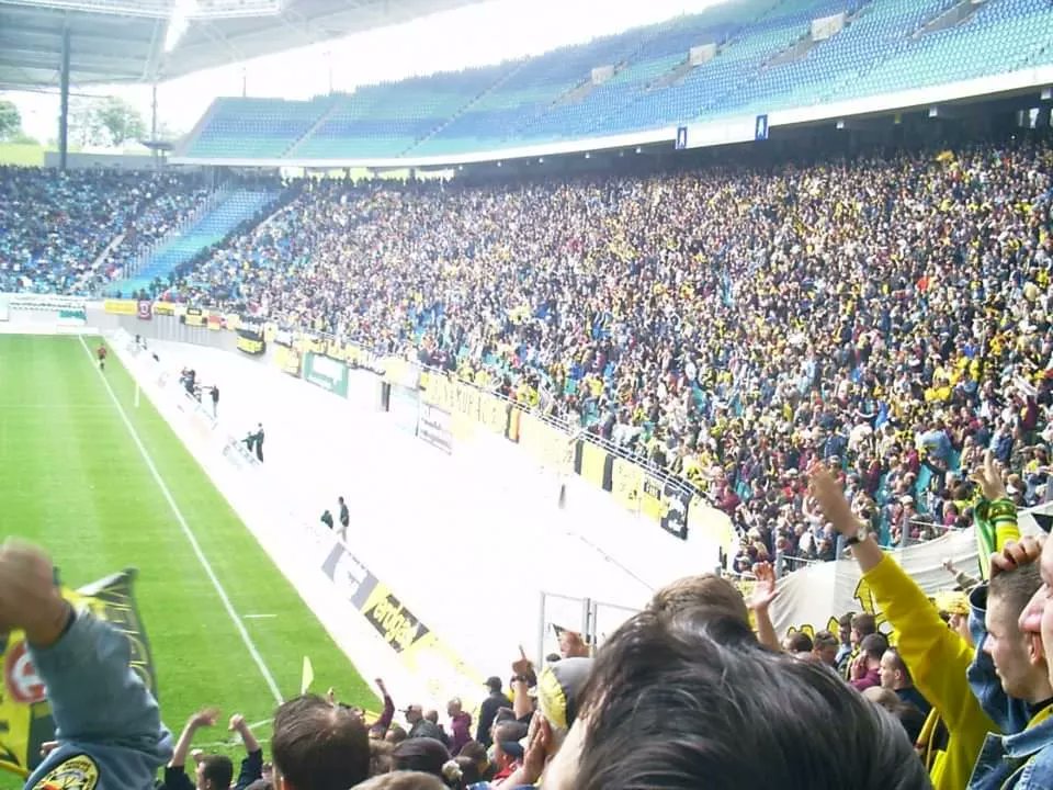 FreitalonTour's tweet photo. Bergfest..schönen Euch
Blast from the past..Leipziger Allerlei im Dosenbau. #sgd1953 #ftlot #away #leipzig #sachsen #liga3 #erinnerungen #einst https://t.co/wpGypKSUdb