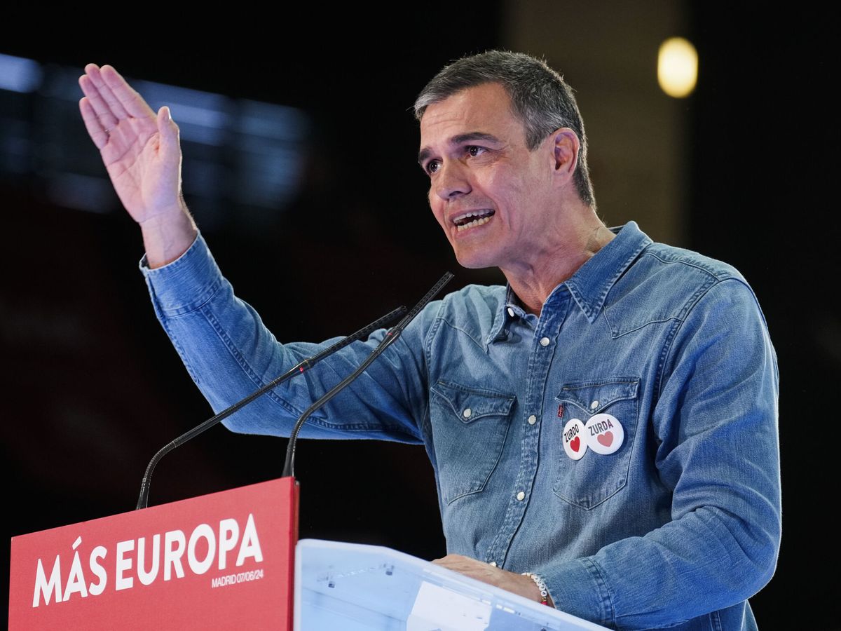 piedicasero's tweet image. Piensas que Sánchez es el presidente del Gobierno más inteligente de la historia de España?

🔄 NO
❤️ SI