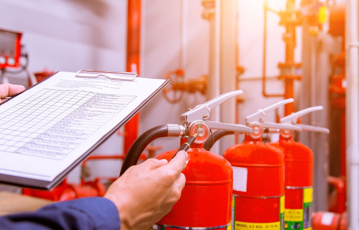 Is your business up to date with fire compliance?

Our highly qualified and experienced risk assessors can carry out a fire risk assessment to ensure that you remain compliant with relevant legislation.

Click here: bit.ly/32Fcvbo

#firelifesafety #fireriskassessment