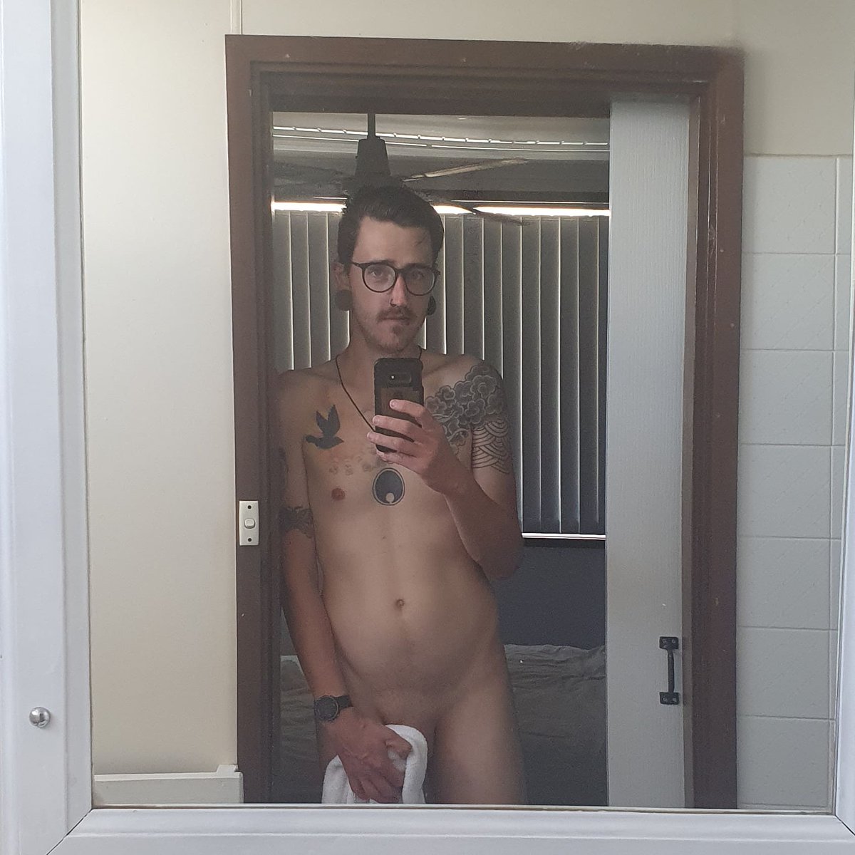 purchased_time's tweet photo. 36 and finally accepting my slutty side.
#slut #manslut #getnaked #nudity #Perth #Perthguy #alternativeguy https://t.co/OgTYUxuohr