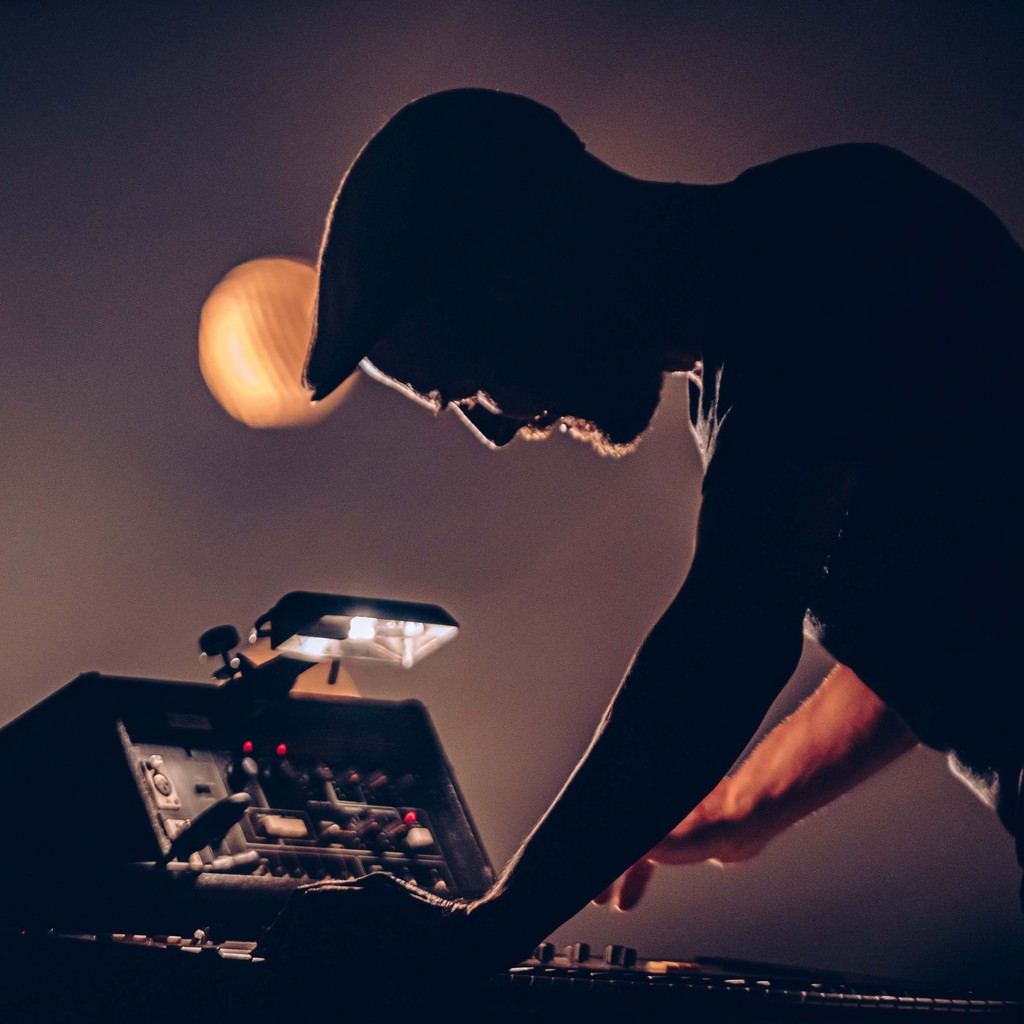 leiterverlag's tweet photo. Last night saw the premiere of a beautiful new concert film we created with @arteconcertfr & film director Benoit Toulemonde. It captures a moment from #NilsFrahm' ongoing #MusicFor tour, documenting his performance at @Philharmonie de Paris.
https://t.co/masdkPPHfg https://t.co/83RCmU6vX7