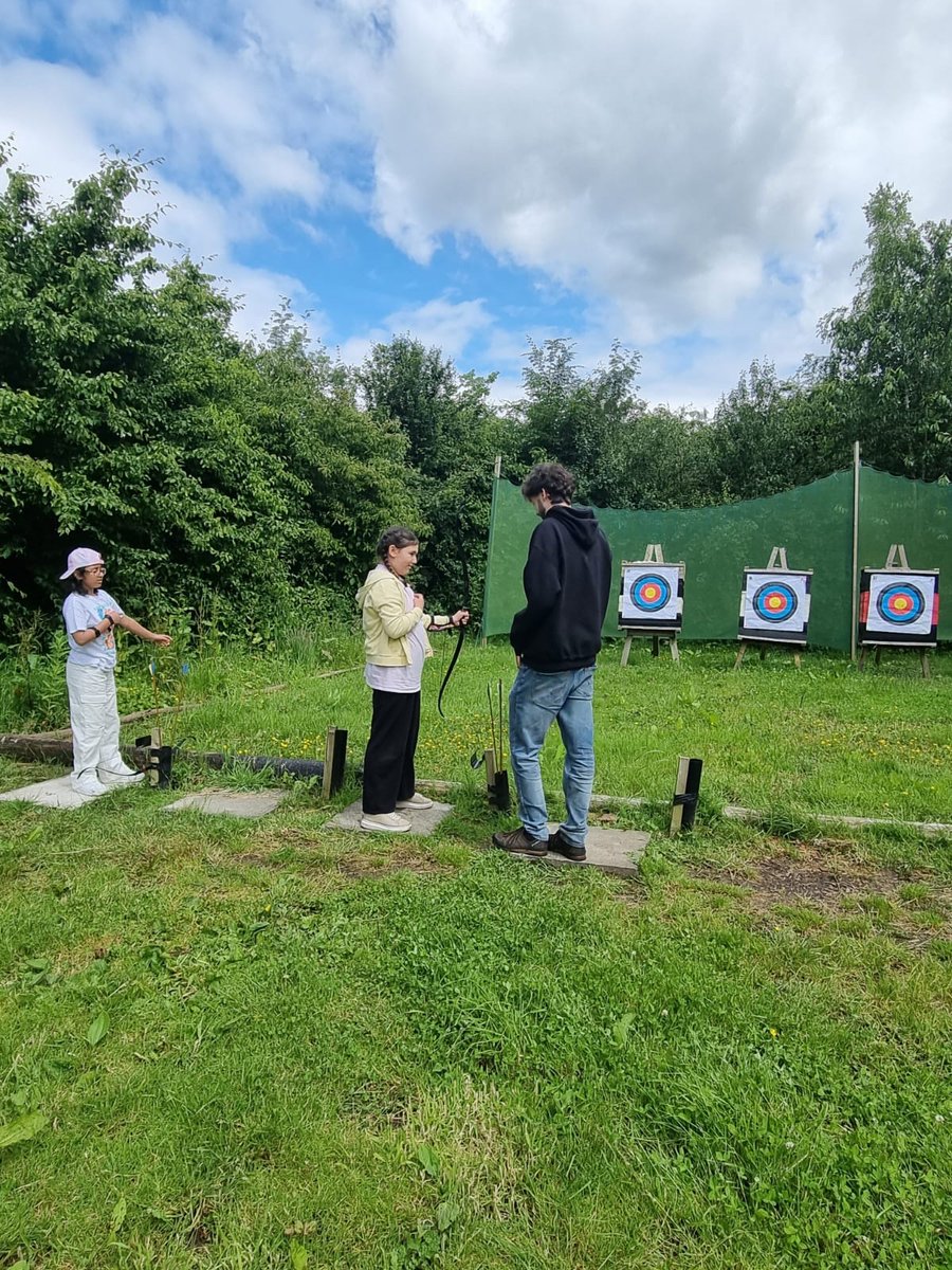 IramFaz's tweet photo. Day 1 of y6 #residential @YHAChester
#makingmemories #friends #socialtime #skills #archery
@FevershamSchool
@AETAcademies @chrisdysonHT https://t.co/n85fIehG6F