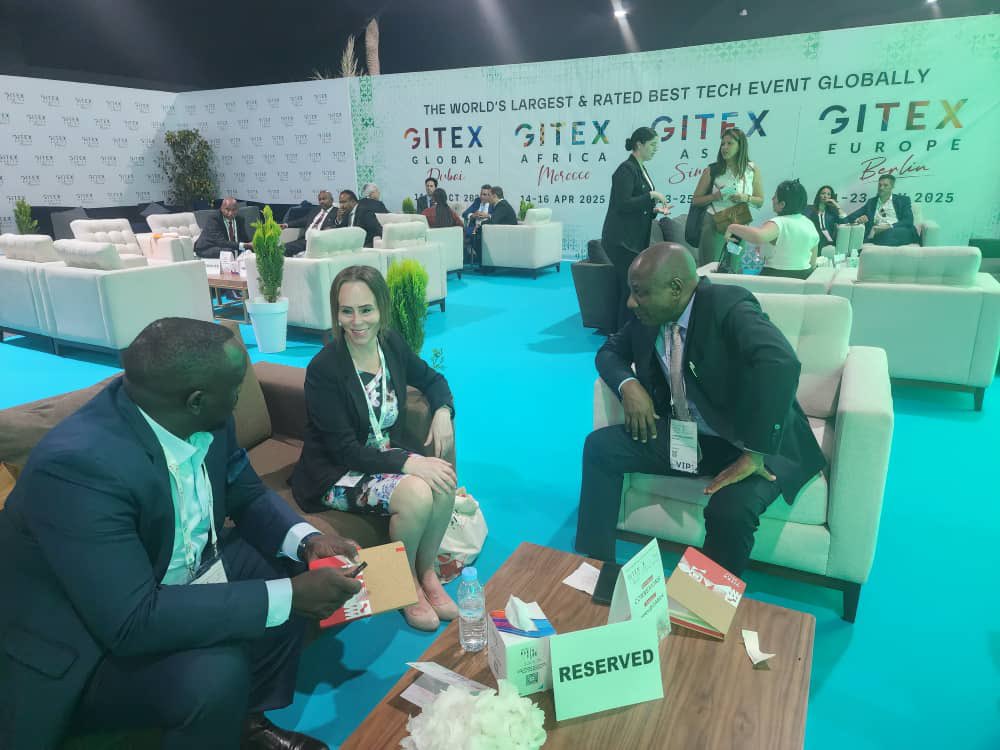 MoICT_Ug's tweet photo. The participation of @MoICT_Ug in the @GITEX_GLOBAL underscored the Ministry's unwavering commitment to advancing the digital transformation agenda in Uganda.
#DigitalRoadMapUG https://t.co/9sObZWPTg0