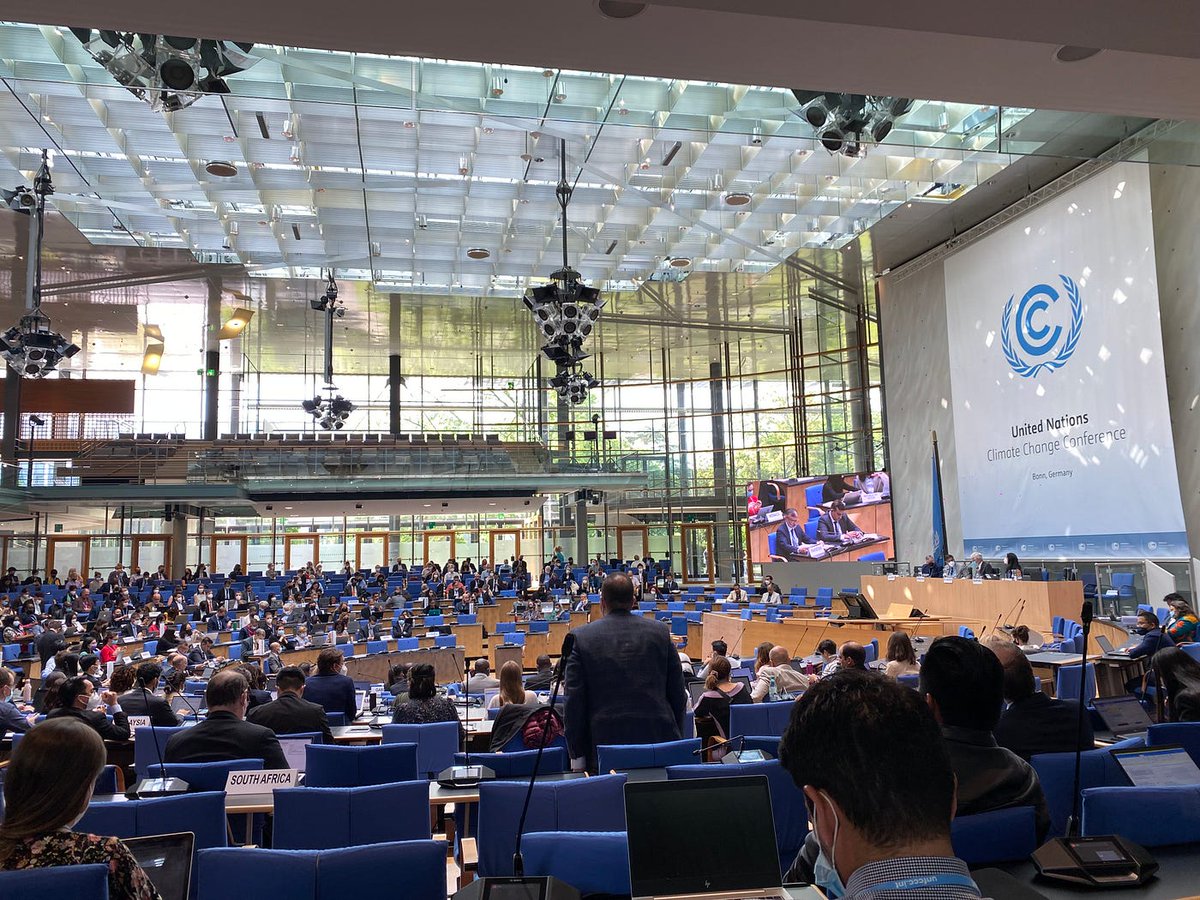 #WickedGame #UNFCCC #SB60 #Bonn 
🎶What a wicked thing to do, to let me dream of you
🎶What a wicked thing to say, you never felt this way
#TradeUnions feel betrayed. Negotiators are about to ditch any serious progress on #JustTransition and #LabourRights at #Bonn Climate talks.