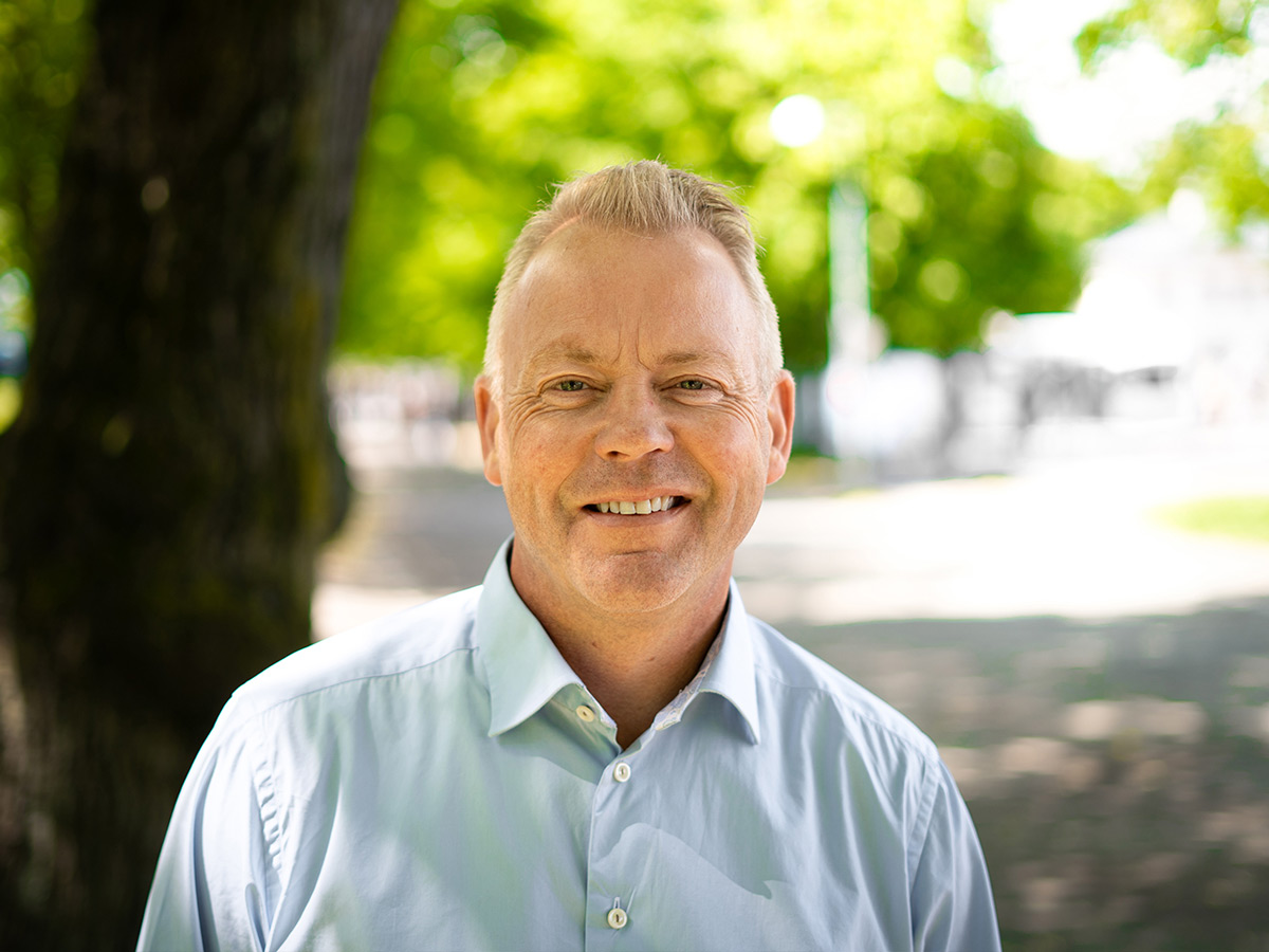 willhem_ab's tweet photo. Vi är glada att meddela att Mikael Jansson har tillträtt som ny fastighetschef för förvaltningen och utvecklingen av Willhems fastigheter i Malmö. Läs mer här: https://t.co/dw67TbAJGQ https://t.co/FwVrW6l3em